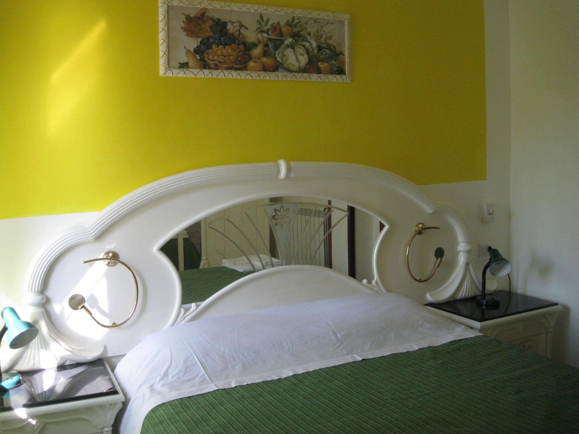 Mimose Ferienhaus Palinuro